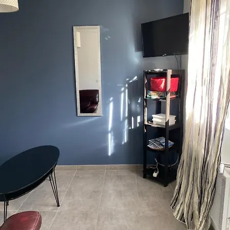 펜션 Maison De L'ancre Centre Les Roses Avec Parking Prive Et Wifi *